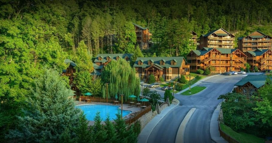 Airbnb Gatlinburg Vacation Rentals Places To Stay