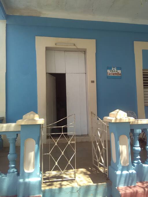 frente de la casa