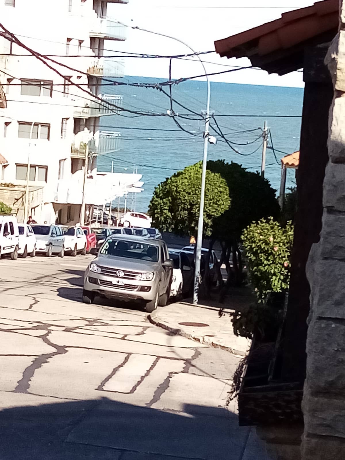 房源距离大海只有一个街区，距离市中心只有5个街区。 