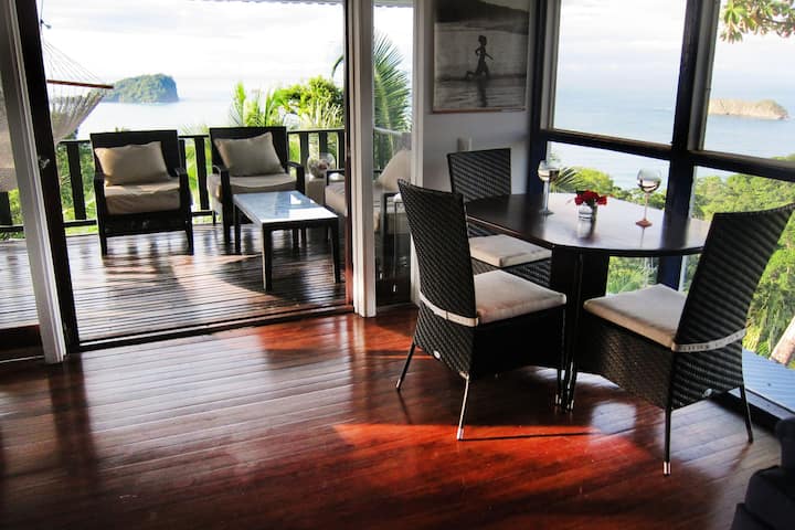 Beach House with Great Ocean View!