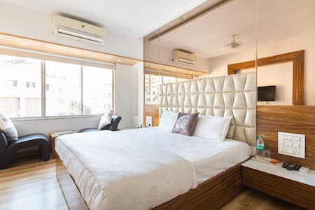 Home Awy frm Hme(HighEnd)nearB'bay exhbtn cntr&WEH