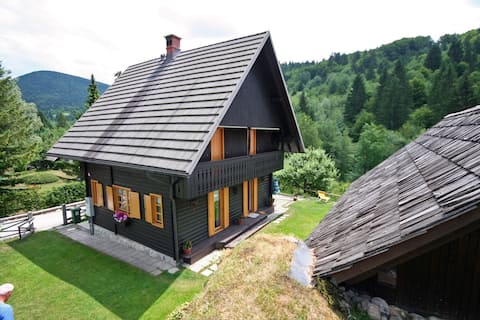 Lake Bohinj - Quiet 2 Houses by the river
