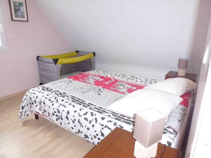 Bedroom 2 floor