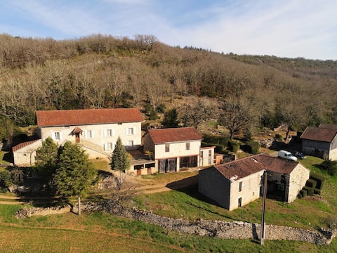 Stunning views over Saint cirq Lapopie