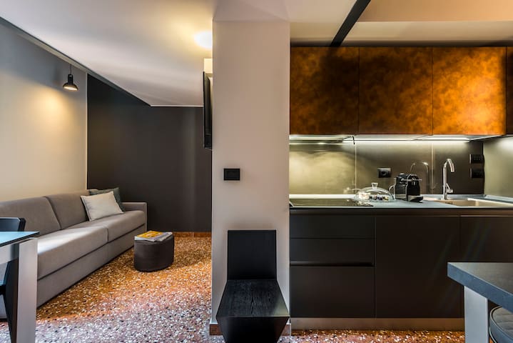 Industrial 2 Bedroom Loft – by Design Club