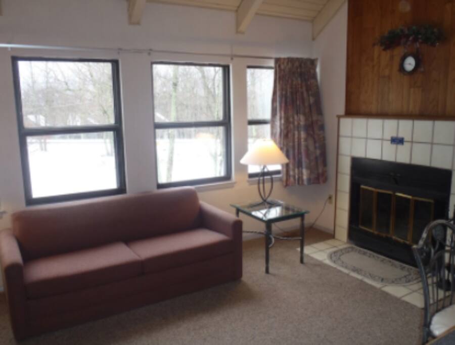 Dining Rm/Family Rm