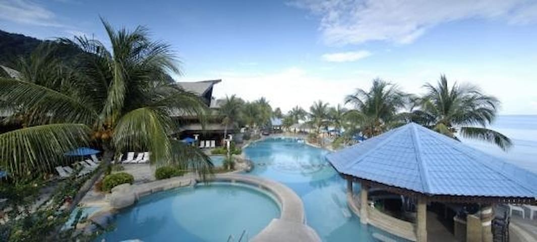 4 STAR TIOMAN RESORT SUPERIOR CHALET