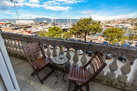 Popular Airbnb listing: Apartman Mia cosy new apartment in the city center in Grad Rijeka