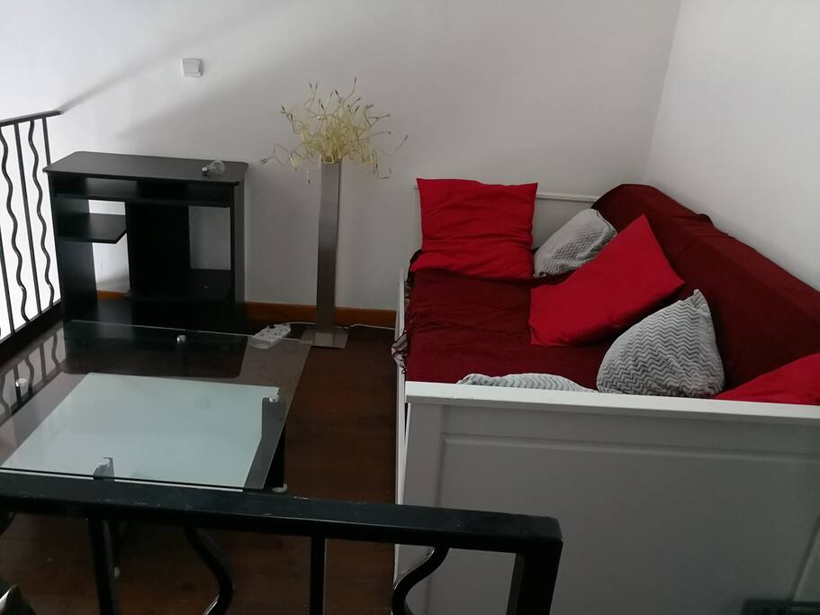 Mezzanine avec lit gigogne soit 2 lits de 90cm