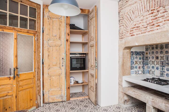 Alfama Chic 3 gallery image 4