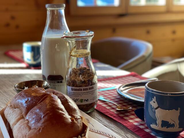 Super Attique avec cheminée et vue imprenable gallery image 4