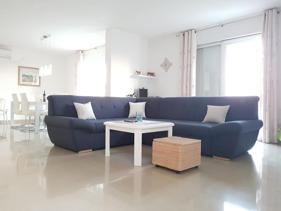 Living room, Surface: 30 m²