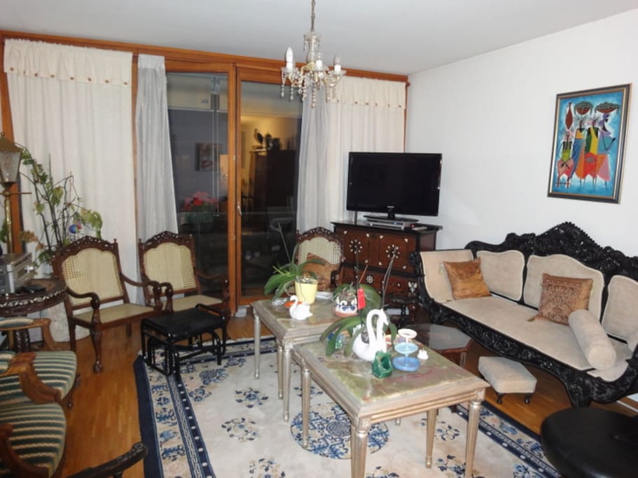 Living room 3