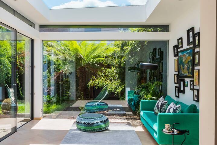 Beautiful Scandi inspired, magazine featured home! gallery image 2