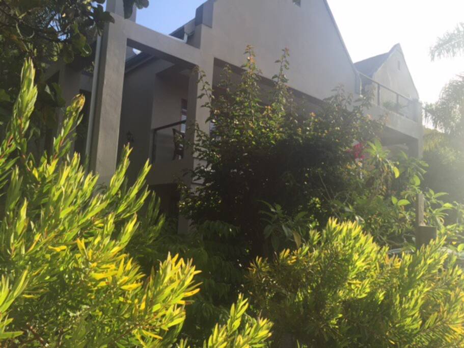 The villa the apartment is in