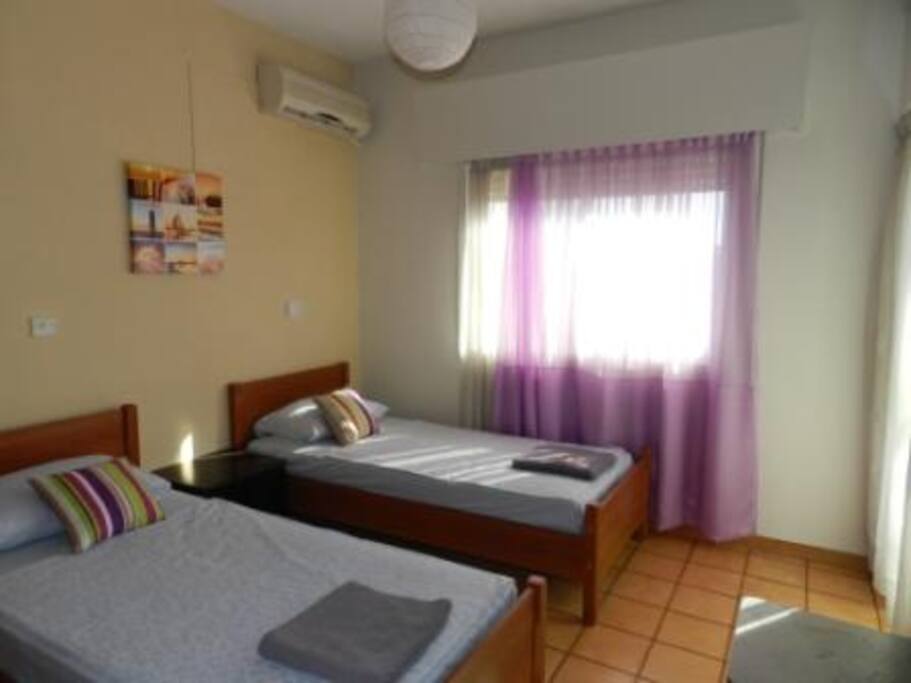 Bedroom 2 - Two single beds