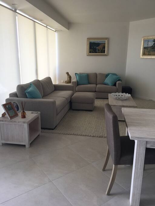 Loungeroom