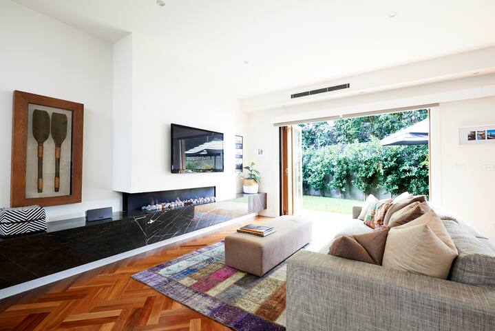 Modern Day Lux. gallery image 5