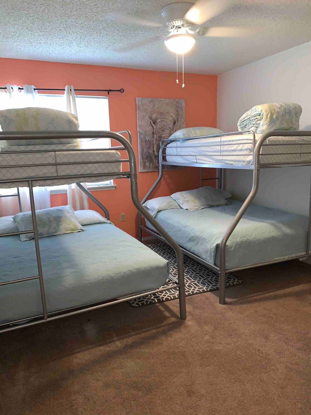 საძინებელი 1