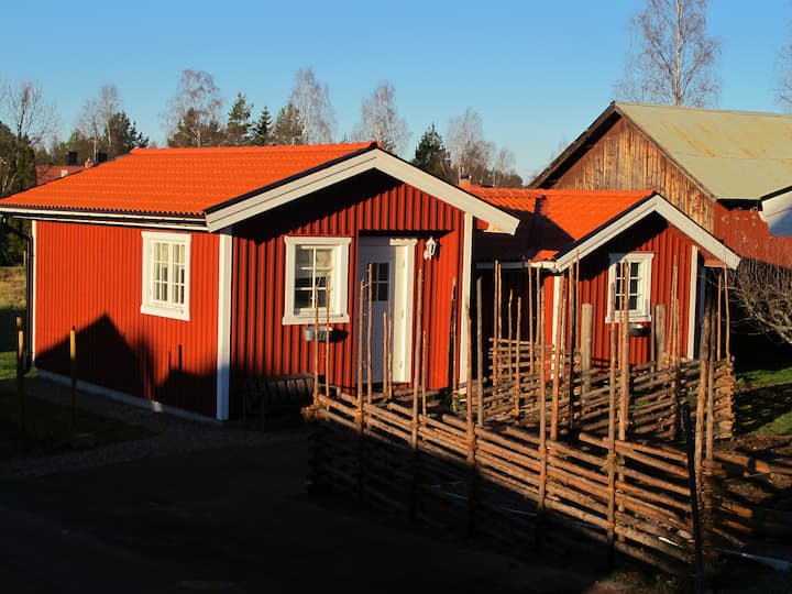 Mora Cottage near downtown Chalets for Rent in Mora, Dalarnas län