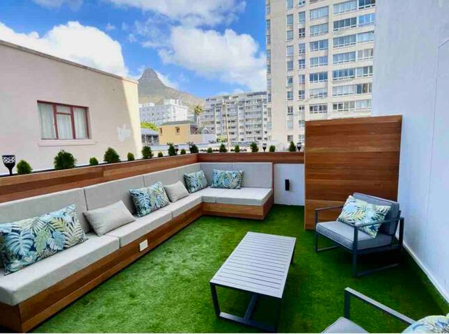 Luxurious Apartment near Promenade gallery image 2