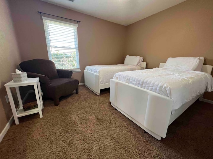 غرفة النوم 2