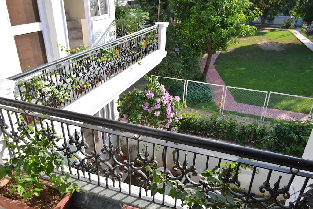 Guest Entry /Exit Terrace and park view