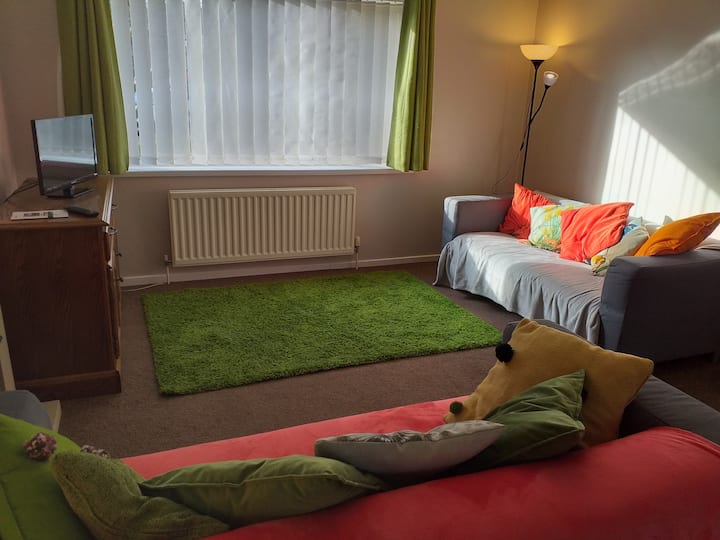 Durham City. Newton Hall 15 guests. Free parking Houses for Rent in County Durham, England