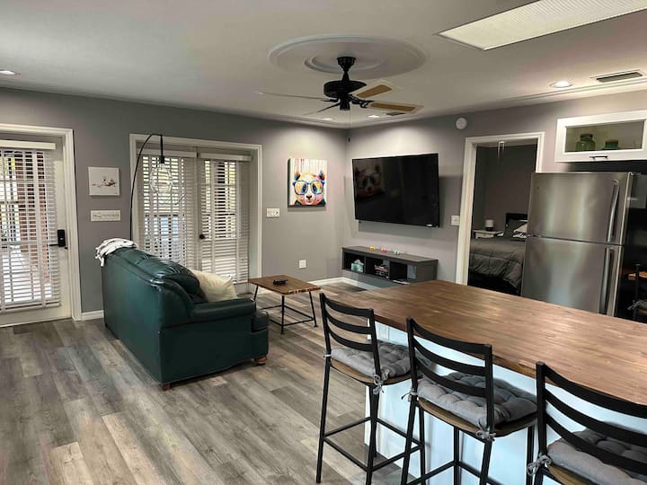 The Animal House - Sarasota, FL