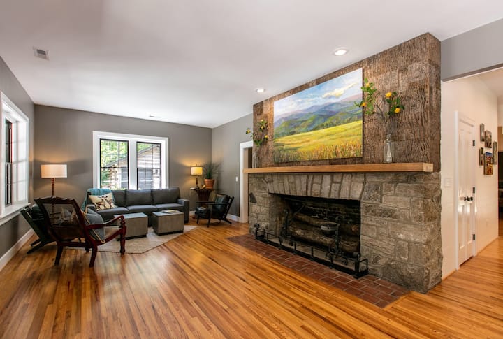 Historic Tanglewood; It Will Be Your Favorite Too! - Hendersonville, NC