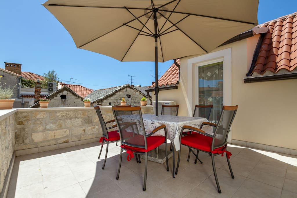 Big terrace of apartment where you can enjoy all days of your stay here.
