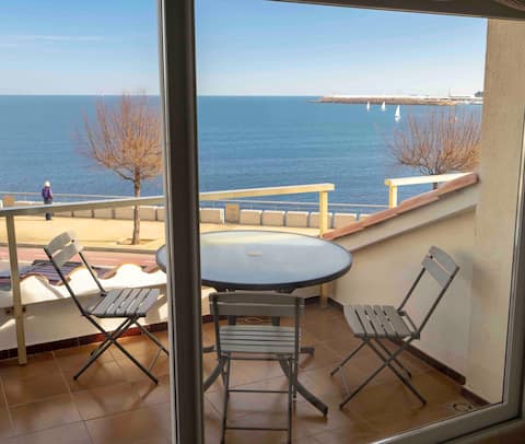 Perfecto apartamento frente al mar, piscina, Wi-Fi