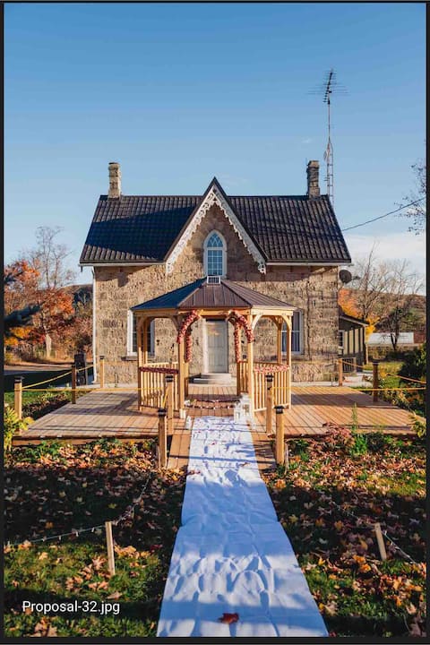 Beautiful Farm House stay -