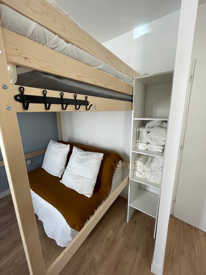 โซฟา BZ สำหรับผู้ใหญ่ 2 คน