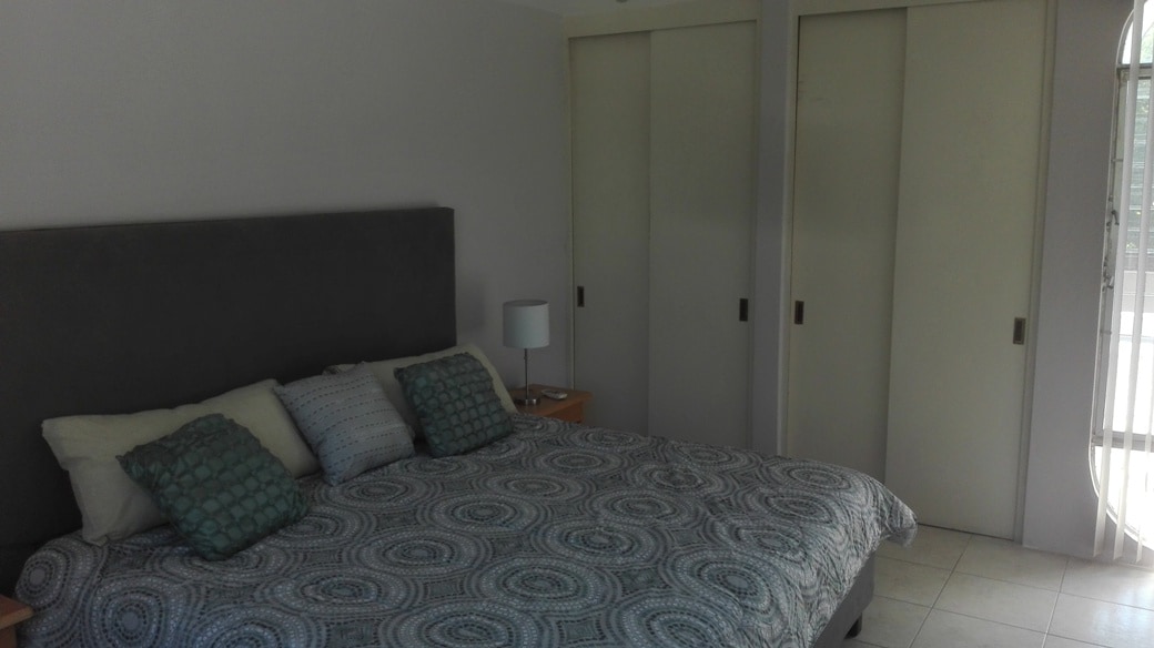 غرفة النوم 1