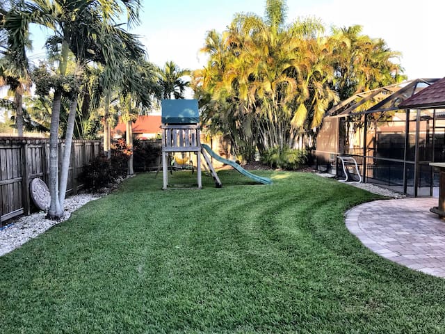 Casa De Gangi with Pool and Kids Play ground! gallery image 2