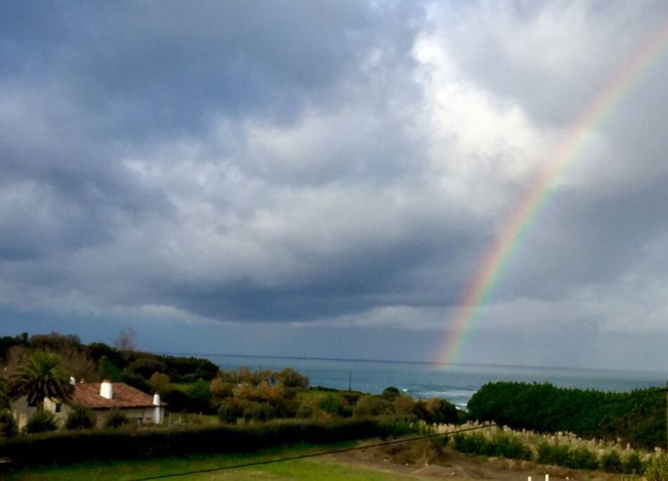 La magie des ciels d octobre vue du salon. View from the living room.