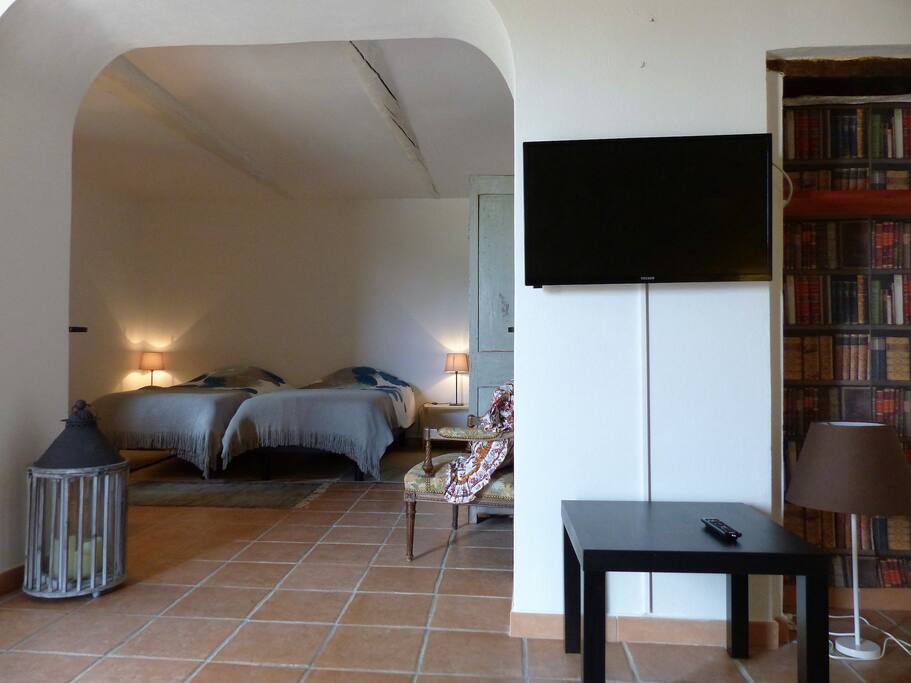 chambre avec 2 lits en 90x190