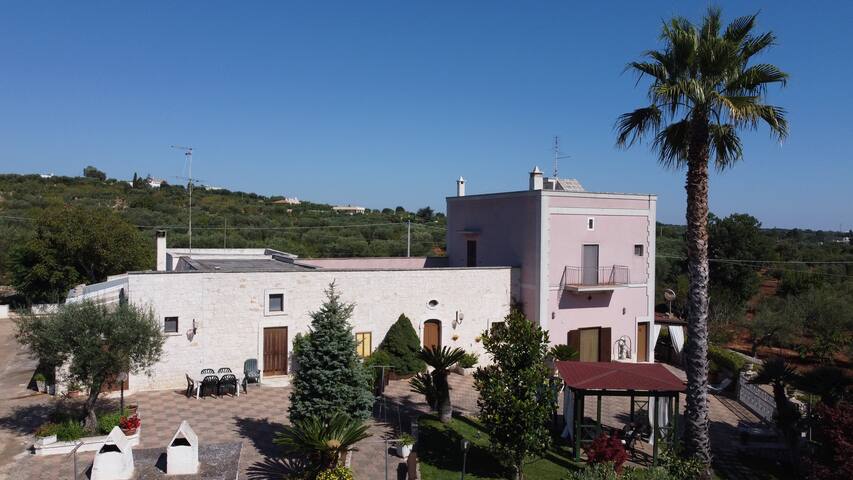 Villa in Puglia for 12 guests in six bedrooms