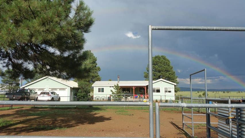 Airbnb Parks Vacation Rentals Places To Stay Arizona
