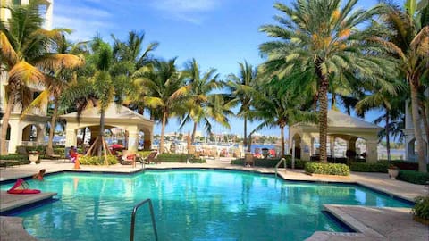 Amazing Intercostal Living - Marina, 5mins 2 Beach