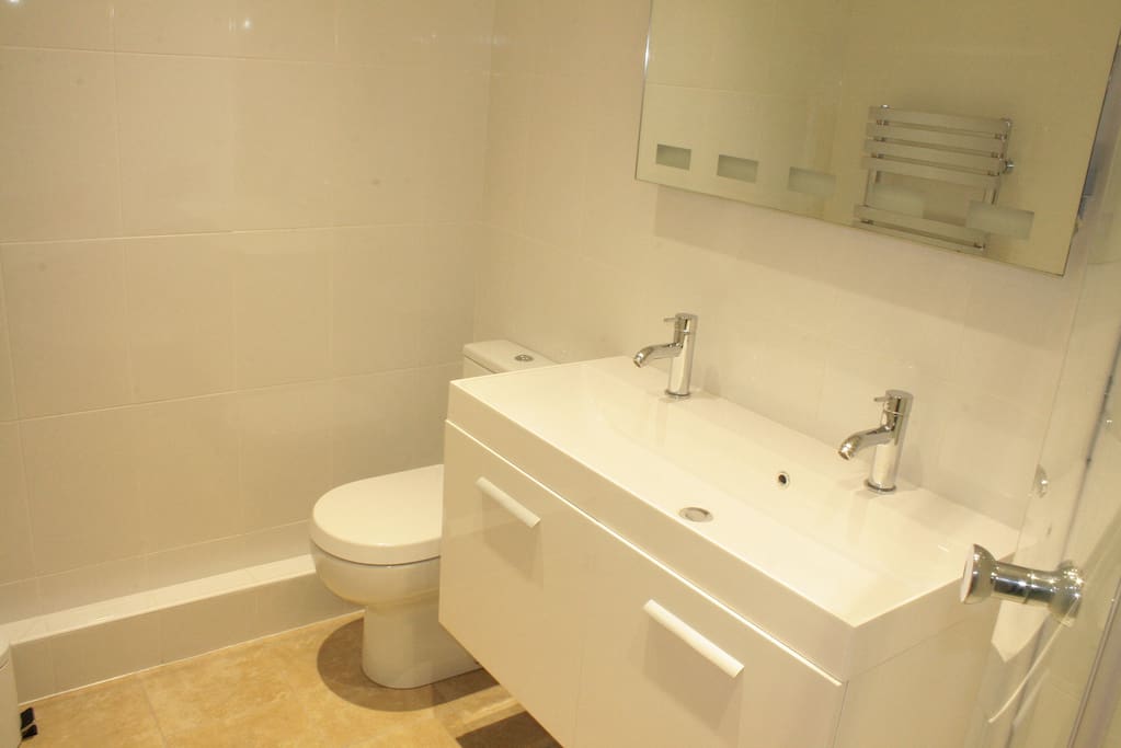 On suite toilet/shower