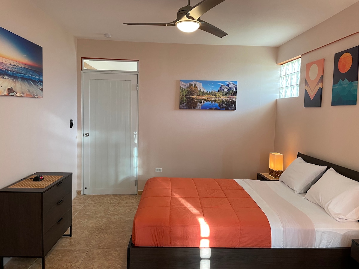 ห้องนอน #1 เตียงควีนไซส์