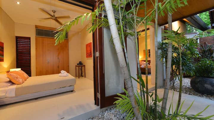 Sundaram at Amalè

A 3-izbová luxusná vila Niramaya v Port Douglas

Plne samostatné bývanie so súkromným bazénom