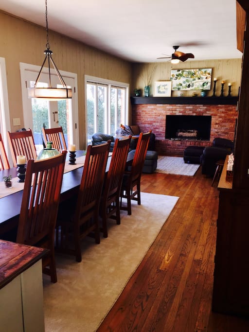 Dining room open to family room/kitchen