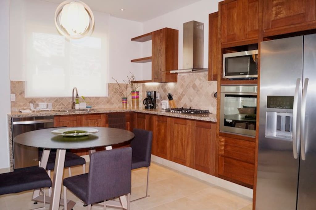 V177 304 Kitchen
