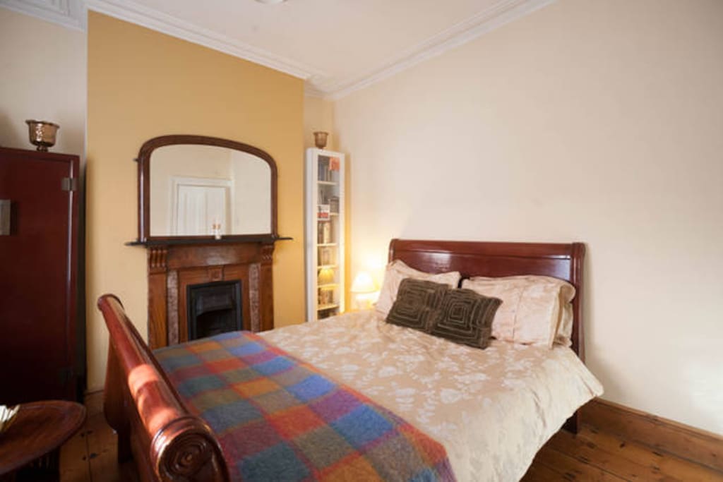 Sunny in the morning, cosy at night - books, dvds and CDs available for your use