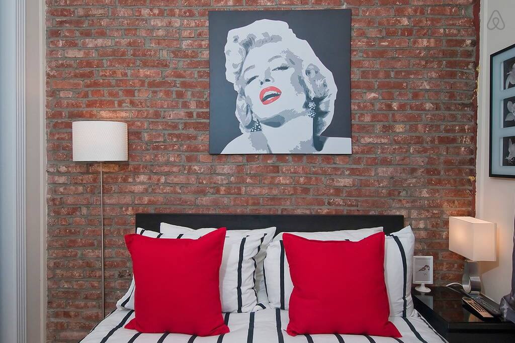 Bright and Cozy Bedroom NYC