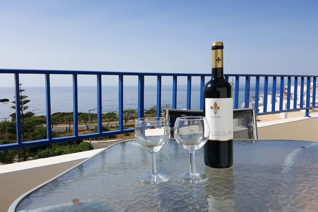 Varanda -
Balcony