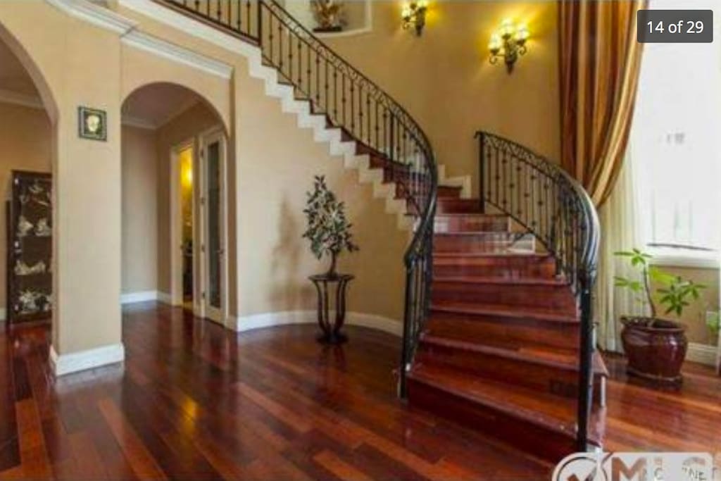 Grand Foyer